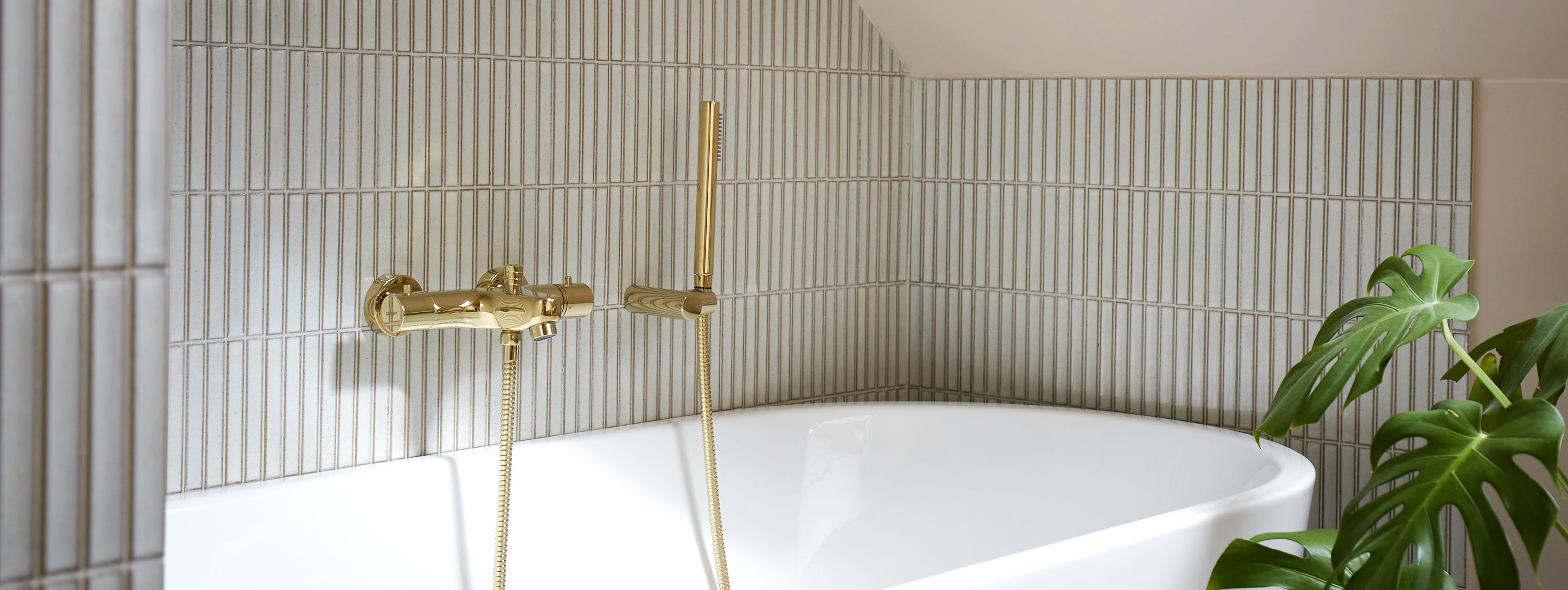 YUKI様さが白20kg代替 Yuki White - Bathroom – Marokk Tiles